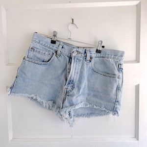 Levi Shorts